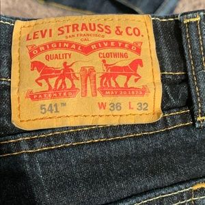 Men’s Levi’s 541 excellent condition